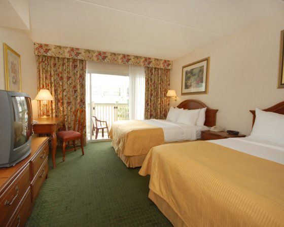 Clarion Hotel & Conference Center نورثهامبتون الغرفة الصورة